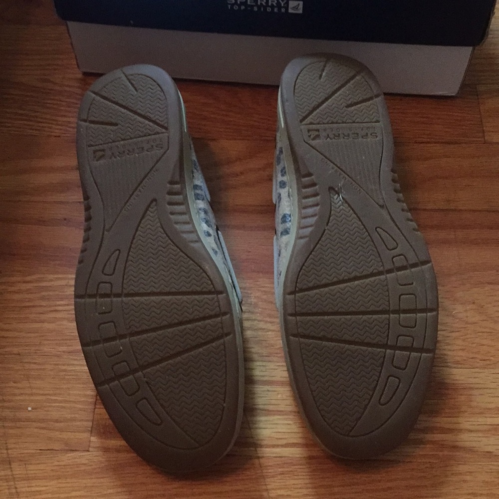 Sperry’s - Picture 4 of 5
